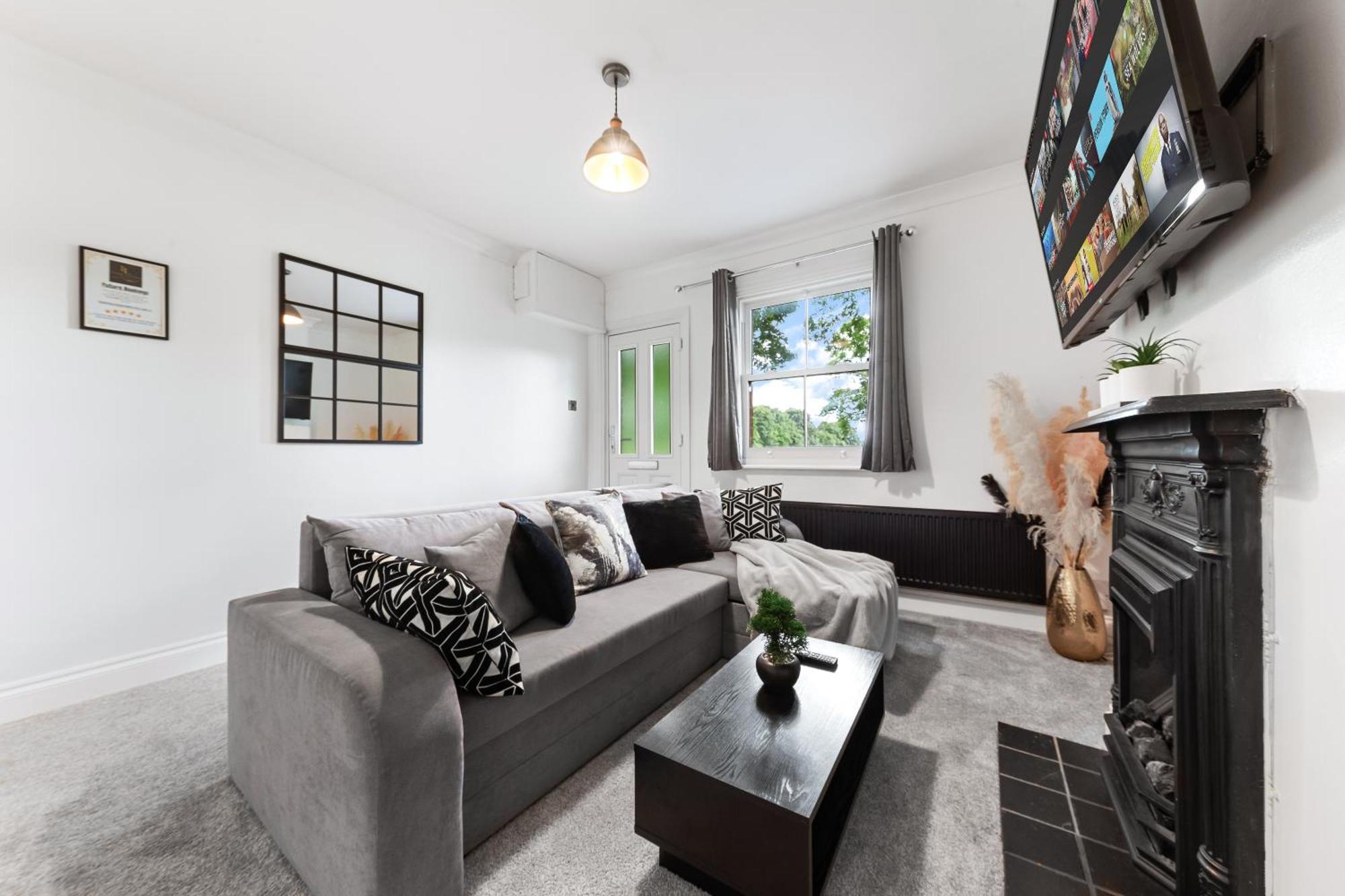 The Hogwarts Retreat - Cinema Room - Special May Offer - 25Th - 31St Watford  Dış mekan fotoğraf