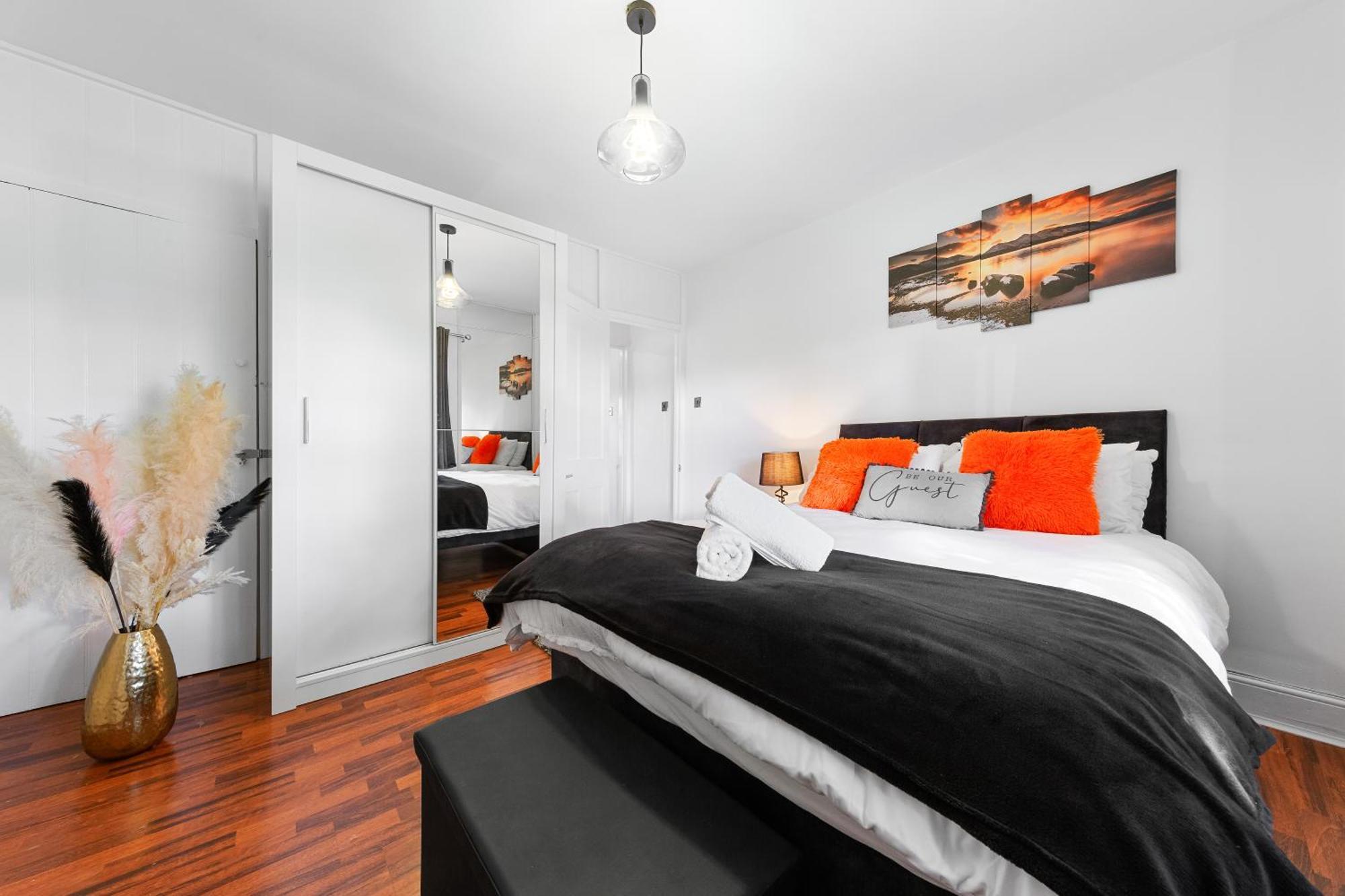 The Hogwarts Retreat - Cinema Room - Special May Offer - 25Th - 31St Watford  Dış mekan fotoğraf