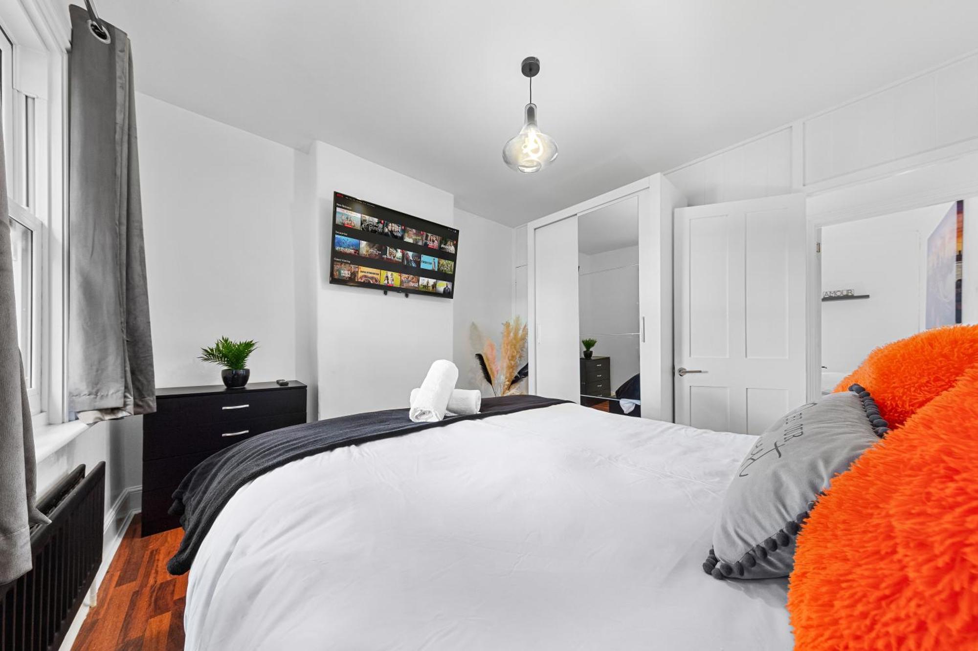 The Hogwarts Retreat - Cinema Room - Special May Offer - 25Th - 31St Watford  Dış mekan fotoğraf