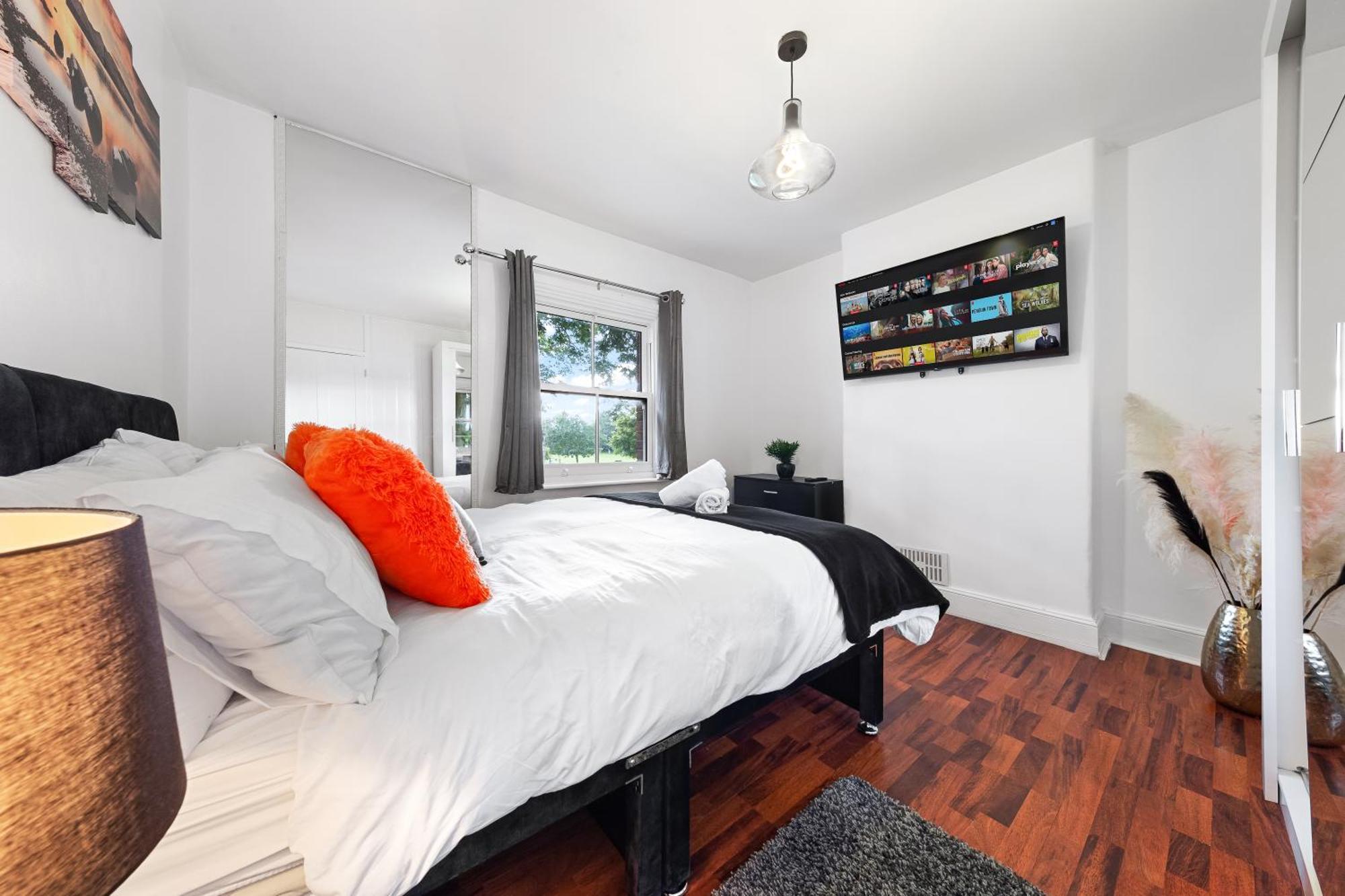 The Hogwarts Retreat - Cinema Room - Special May Offer - 25Th - 31St Watford  Dış mekan fotoğraf